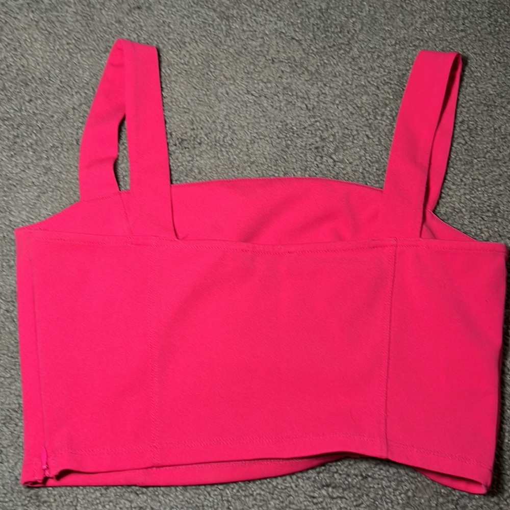 Pink crop top - Picture 2 of 4